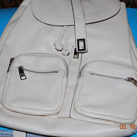 Steve Madden New Backpack - Picture 1 of 6